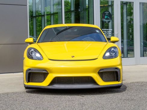 Used 2020 Porsche 718 Cayman GT4 RWD image 2