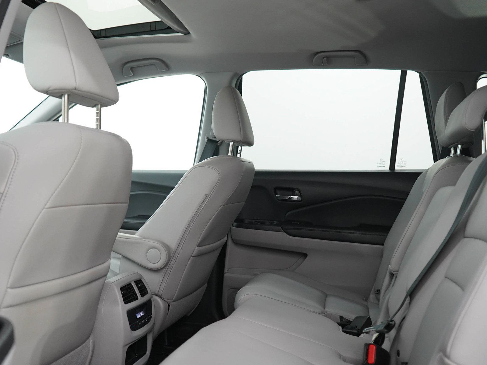 Used 2018 Honda Pilot EX-L image 18