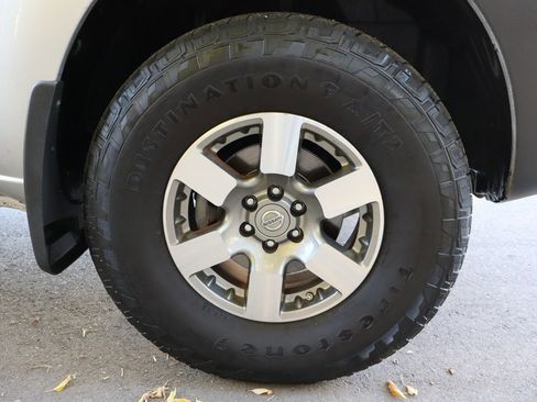 Used 2012 Nissan Xterra PRO-4X w/ Pro-4x Leather Pkg image 43