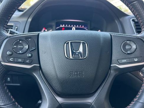Used 2023 Honda Passport TrailSport image 27
