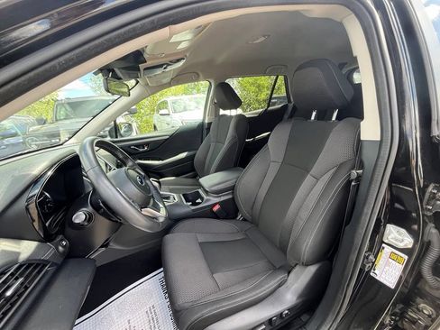 Used 2023 Subaru Outback Premium AWD/4WD image 10