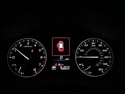 Used 2025 Subaru Outback Premium AWD/4WD image 2