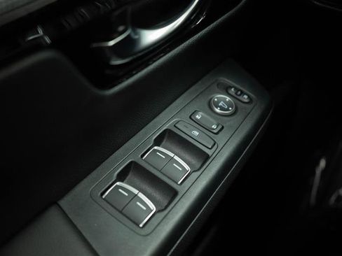 Used 2025 Honda CR-V EX-L image 29