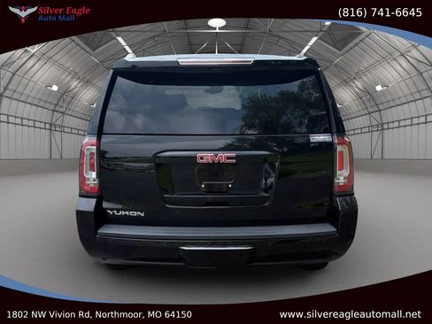 Used 2016 GMC Yukon SLT image 4