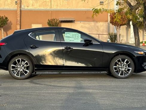 New 2026 MAZDA MAZDA3 s image 3