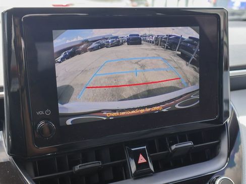 Used 2024 Toyota Corolla SE FWD image 4