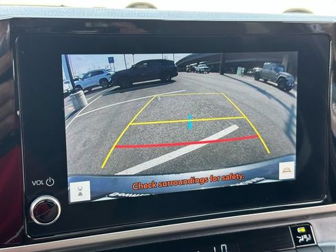 Used 2025 Toyota Camry SE FWD image 16