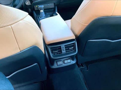 Used 2025 Lexus ES 350 w/ Premium Package FWD image 10