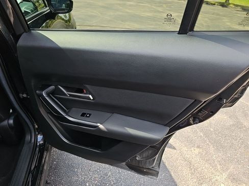 Used 2025 MAZDA CX-50 AWD 2.5 S w/ Preferred Package image 17