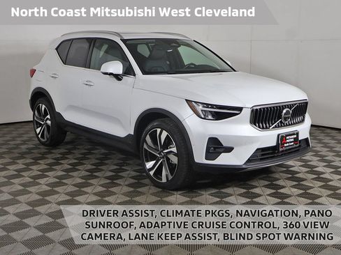 Used 2023 Volvo XC40 B5 Plus w/ Protection Package Premier AWD/4WD image 1