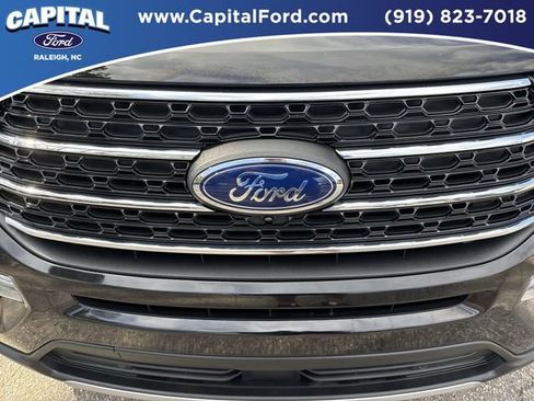 Used 2023 Ford Explorer XLT w/ Equipment Group 202A image 10