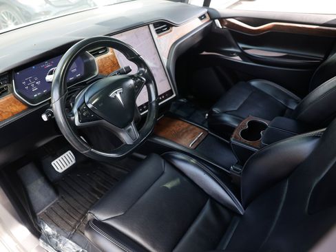 Used 2018 Tesla Model X P100D AWD/4WD image 6