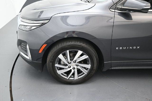 Used 2022 Chevrolet Equinox Premier FWD image 9