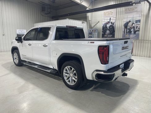Used 2019 GMC Sierra 1500 SLT w/ SLT Premium Plus Package AWD/4WD image 6