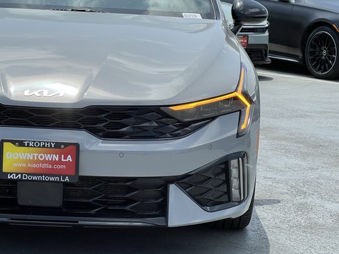 Used 2025 Kia K5 GT-Line w/ GT-Line Premium Package FWD image 3