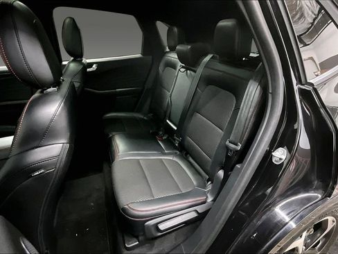 Used 2024 Ford Escape ST-Line Select w/ Tech Pack #2 image 15