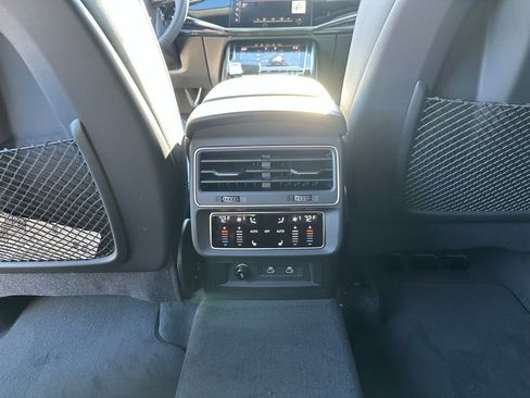 New 2026 Audi Q8 Premium Plus image 24