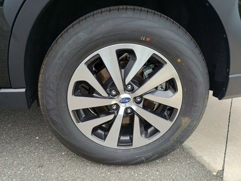 New 2025 Subaru Outback Premium image 7