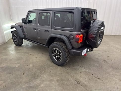 New 2026 Jeep Wrangler Unlimited Rubicon image 25