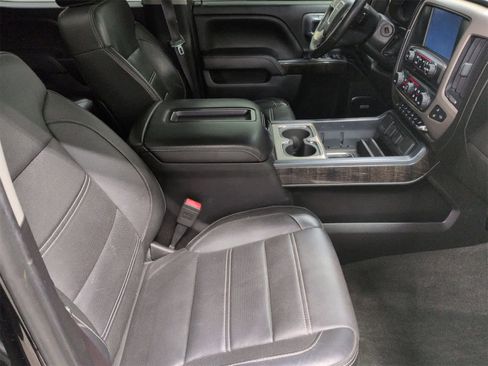 Used 2015 GMC Sierra 2500 Denali w/ Duramax Plus Package image 24