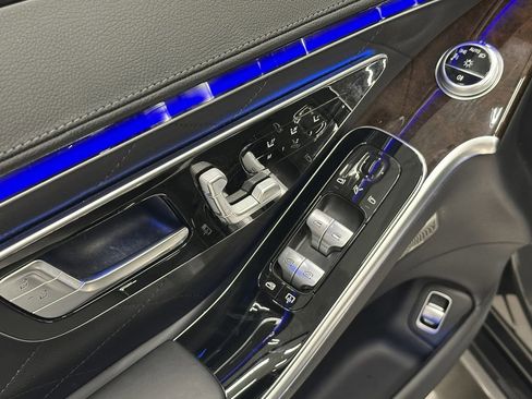 Used 2021 Mercedes-Benz S 500 4MATIC image 12