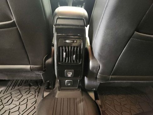 Used 2024 Jeep Compass Limited w/ High Altitude Package image 36