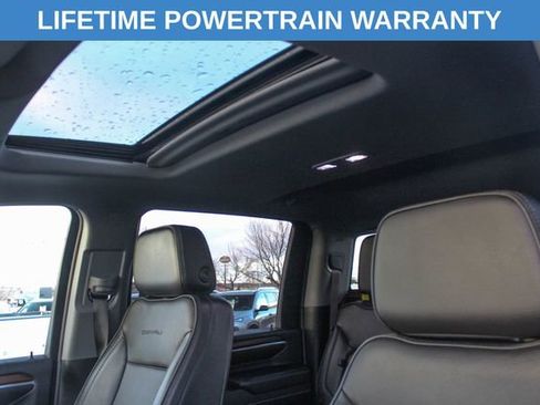 Used 2024 GMC Sierra 3500 Denali w/ Denali Reserve Package AWD/4WD image 28