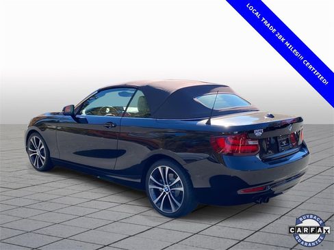 Used 2017 BMW 230i Convertible image 4