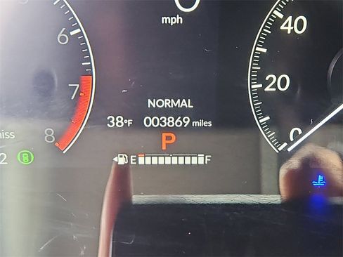 Certified 2026 Honda HR-V LX image 13