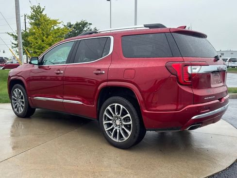 Used 2021 GMC Acadia Denali w/ Denali Technology Package FWD image 5