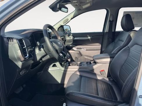 New 2025 Ford Ranger Lariat w/ FX4 Off-Road Package image 9