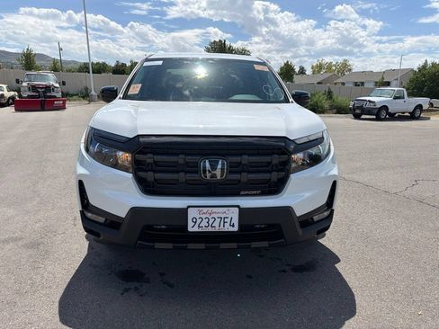 Certified 2025 Honda Ridgeline Sport image 2