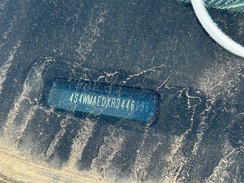 Used 2024 Subaru Ascent Premium w/ Convenience Package image 9