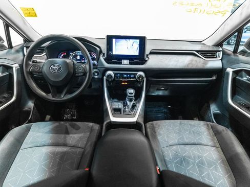 Used 2024 Toyota RAV4 XLE AWD/4WD image 13