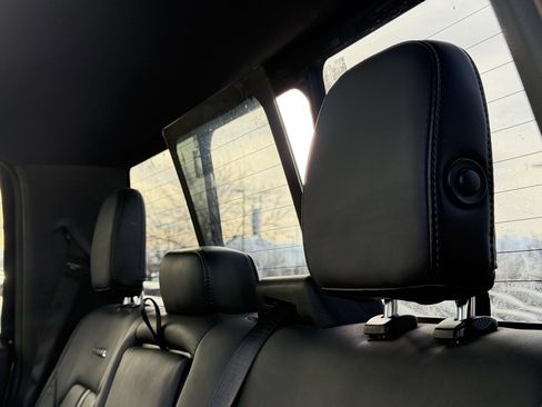 Used 2015 Ford F150 Platinum image 26