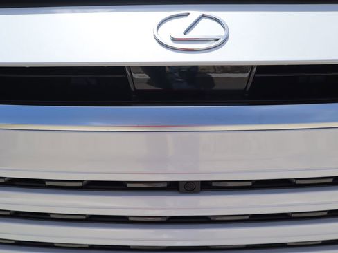 New 2026 Lexus TX 550h AWD Plug-In Hybrid image 12