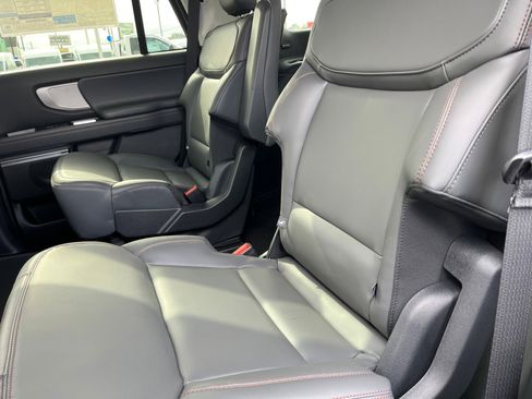 New 2025 Ford Expedition Active image 17