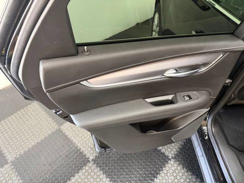Used 2025 Cadillac XT5 Luxury w/ LPO, Floor Liner Package FWD image 33
