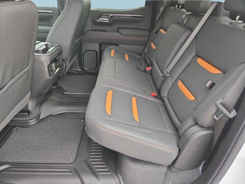 New 2026 GMC Sierra 1500 AT4 w/ AT4 Premium Package image 20