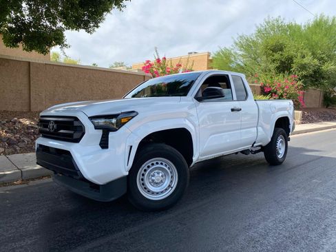 Used 2026 Toyota Tacoma SR RWD image 51