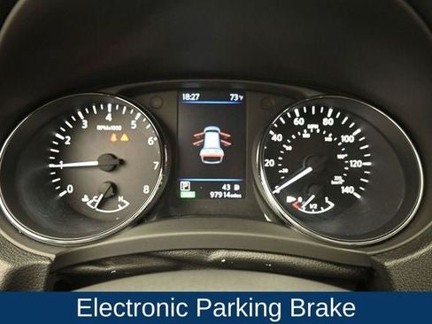 Used 2020 Nissan Rogue SV w/ Premium Package AWD/4WD image 19
