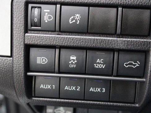Certified 2024 Toyota Tacoma TRD Off-Road w/ TRD Off Road Premium Package AWD/4WD image 30