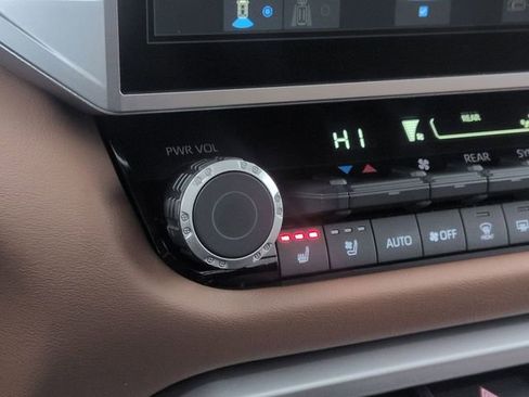 Used 2025 Toyota Sequoia 1794 Edition image 22