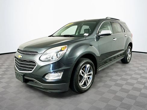 Used 2017 Chevrolet Equinox Premier w/ Enhanced Convenience Package FWD image 5