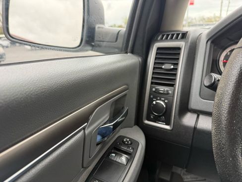 Used 2017 RAM 1500 Tradesman w/ Power & Remote Entry Group RWD image 11