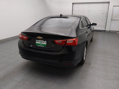 Used 2018 Chevrolet Malibu LS FWD image 7