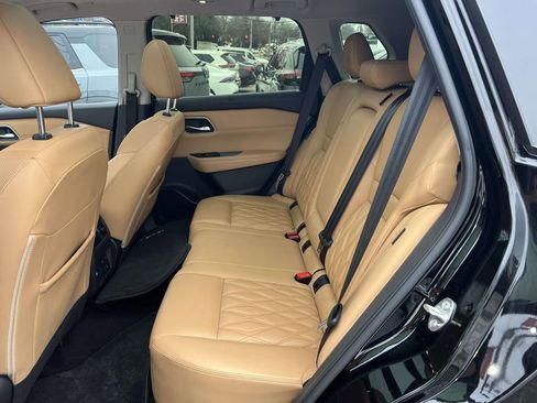 Used 2023 Nissan Rogue Platinum w/ Platinum Premium Package image 14