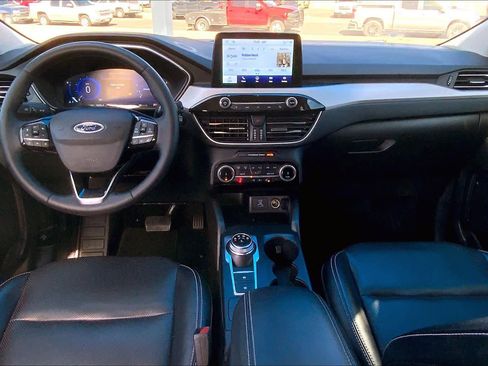 Used 2022 Ford Escape SEL w/ Technology Package image 16
