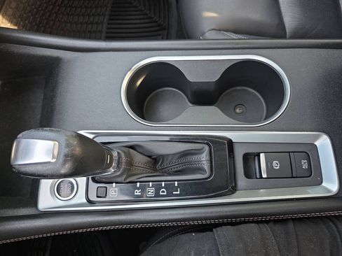 Used 2019 Nissan Altima 2.5 SL FWD image 17