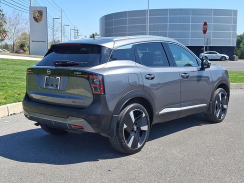 Certified 2025 Nissan Kicks SR AWD/4WD image 6